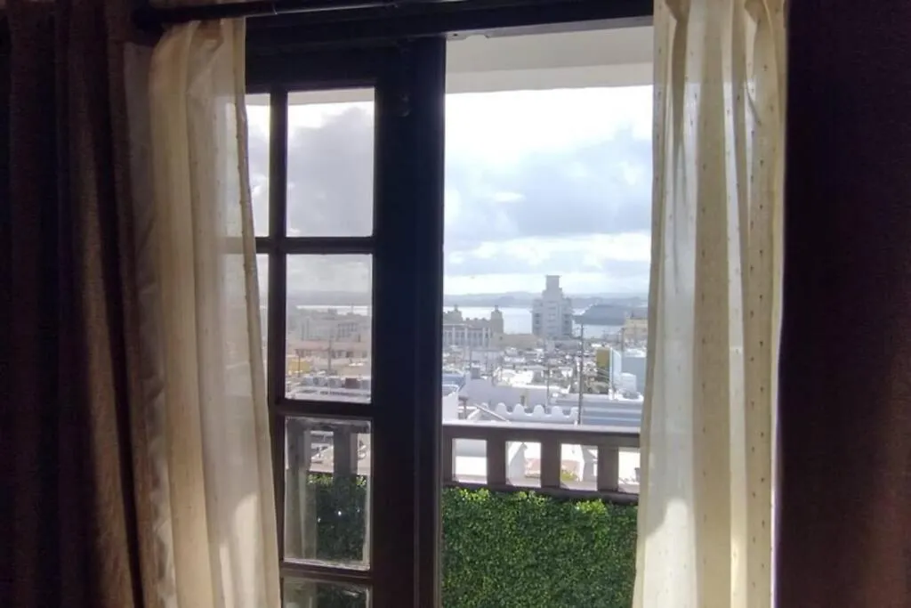 Penthouse With Private Rooftop! San Juan